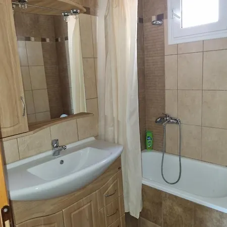 Smaragda Sea View بيت للعطل Karianí