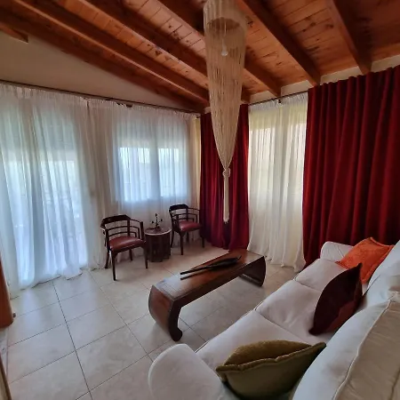 بيت للعطل Smaragda Sea View *