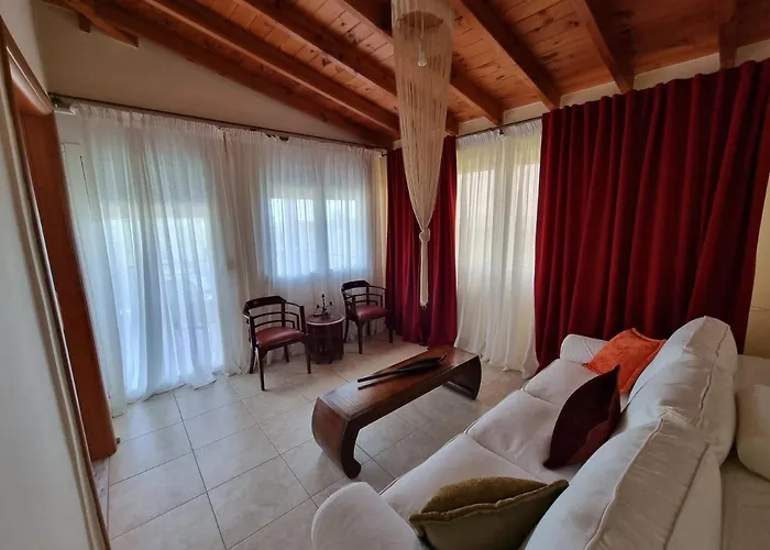 بيت للعطل Smaragda Sea View *