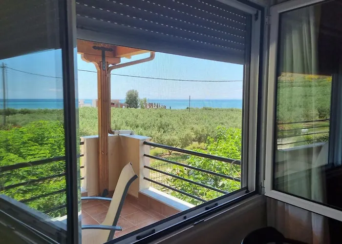 Smaragda Sea View * Kariani
