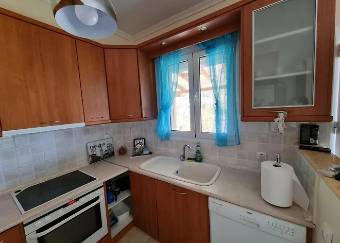 Smaragda Sea View *
